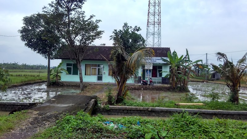 Foto Outlet Puskesmas Desa Jamus di Genuk, Semarang