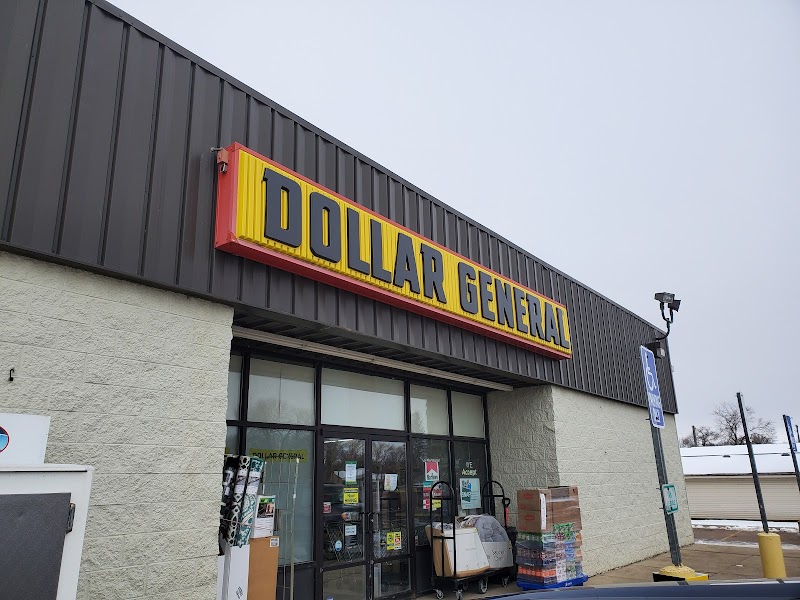Dollar General (3) in South Dakota