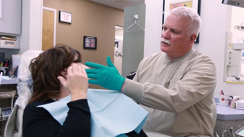 Emergency Dentist (0) in Toledo OH