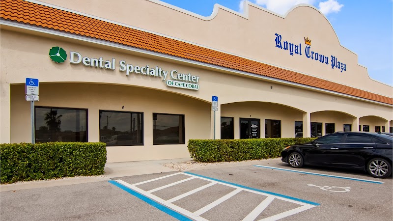 Emergency Dentist (2) in Cape Coral FL