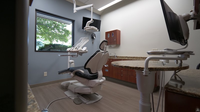 Emergency Dentist (2) in Madison WI