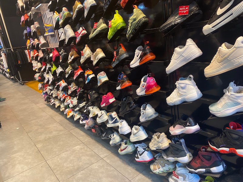 The 10 Largest Nike Store Locations in Providence RI