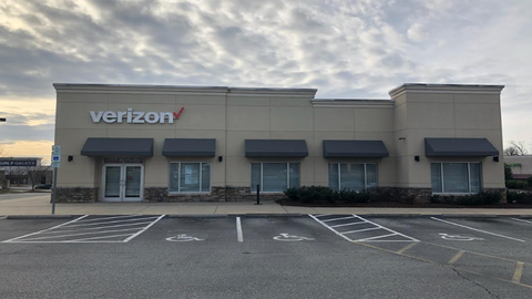 Verizon (2) in Greensboro NC