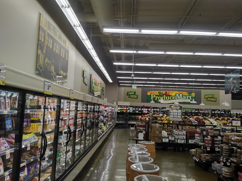 Grocery Store (2) in Whittier CA