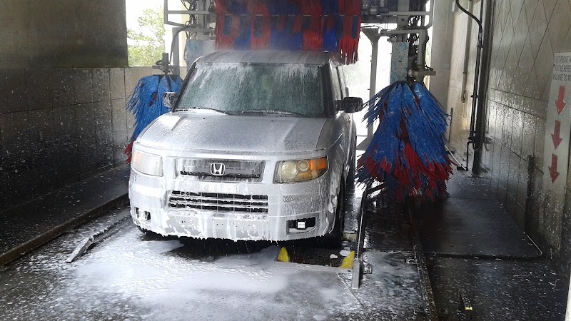 Self Car Wash (2) in Kissimmee FL, USA