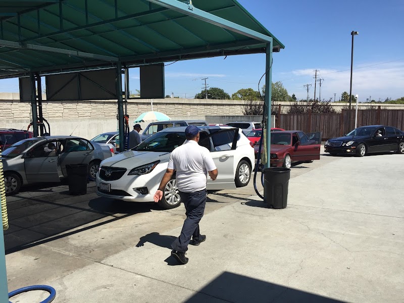 Self Car Wash (3) in Redwood City CA, USA