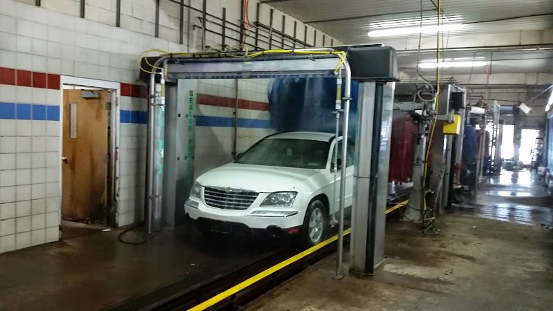 Self Car Wash (2) in Allentown PA, USA