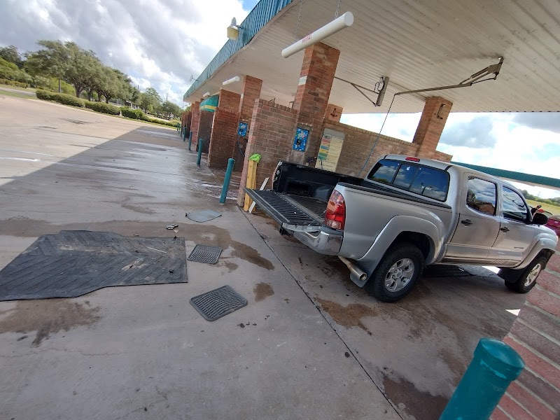 Self Car Wash (2) in Sugar Land TX, USA